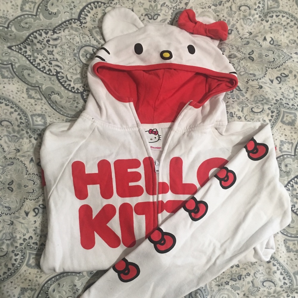 ❣️Hello Kitty Jacket❣️
